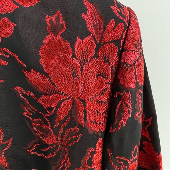 GIVENCHY Vintage Red Black Floral Metallic Skirt Suit Set size 42 - Picture 8 of 15